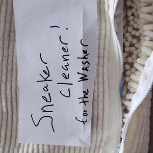 Sneaker Cleaner For The Washing Machine!